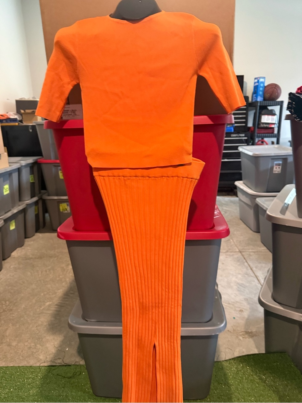 Bright Orange Ribbed Two-Piece Knit Set mp67
